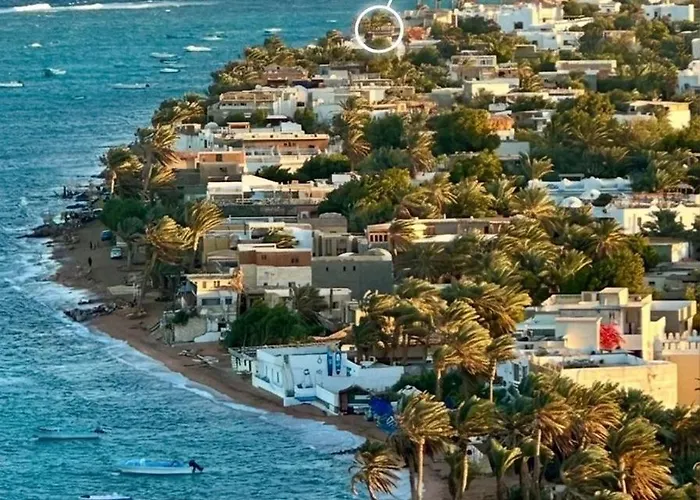 Mousa House