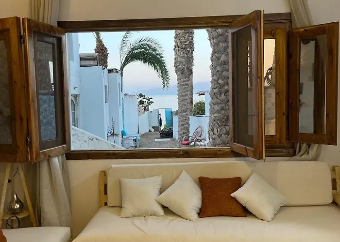 Oia Seafront House