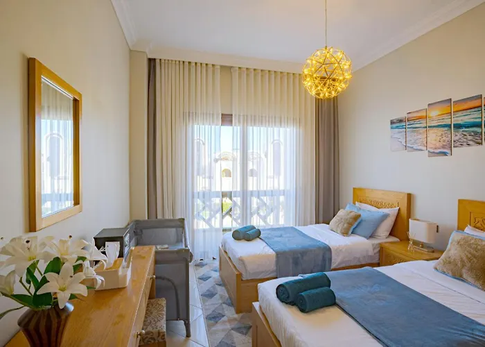 Gravity Premium Suite, Full Resort Access, Just For Foreigners