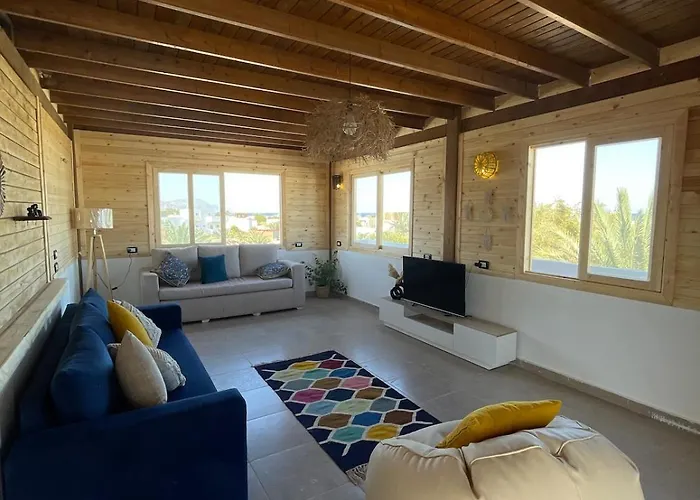 Cozy Sea View Rooftop 1 Bedroom Apartment Dahab