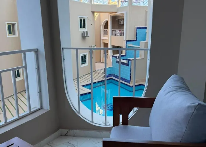 1-Bedroom Apartment Pool View At Stone Heights