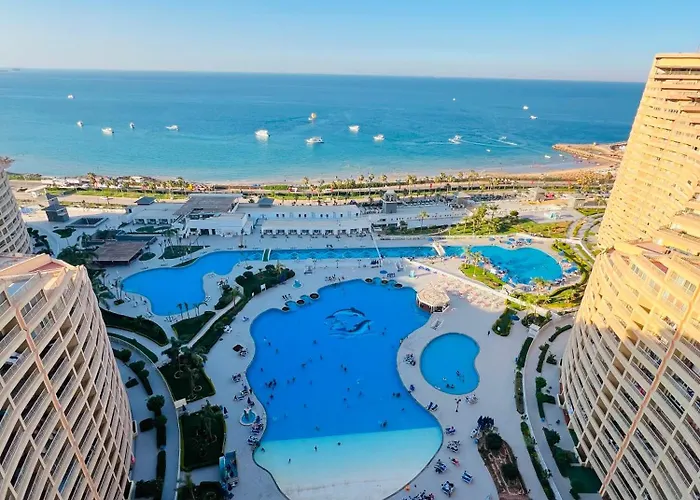 Porto Sokhna Pyramids Apartments Family Sav View