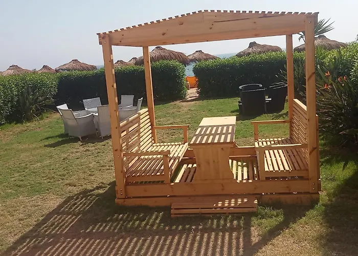 Villa Front Beach First Row Family Only