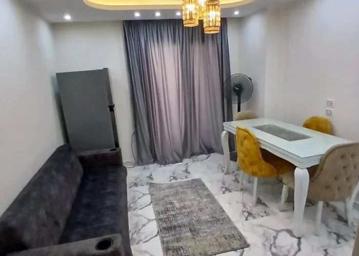 Hub Resort