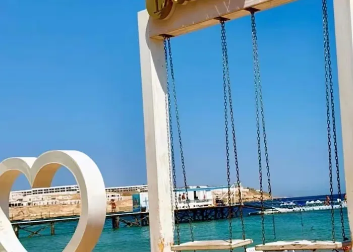 Come2Sharm At 5 Star Resort With Direct Beach Access