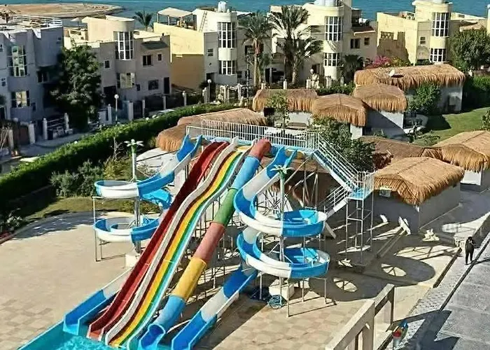 Fanadir Bay Apartments & Resort