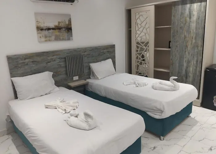 Fanadir Bay Apartments & Resort