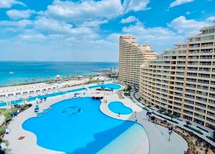 Porto Sokhna Pyramids Apartments Family Sav View