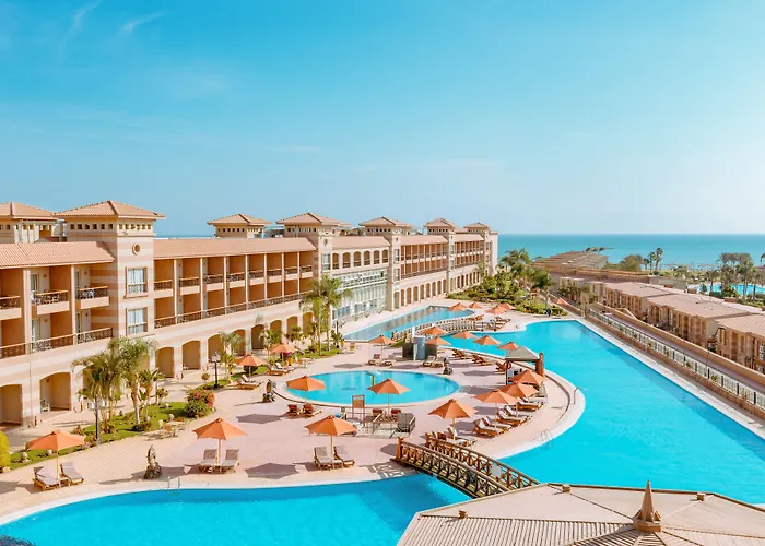 Coral Sea Beach And Aqua Park
