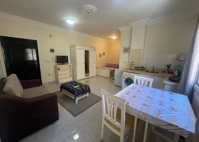 Nice Studio In Elegant Compound Intercontinental Area