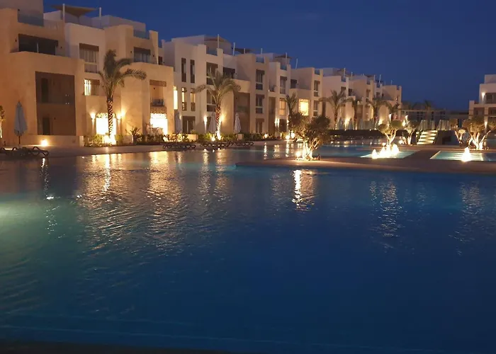 Mangroovy - Delicate 1Br Ground Floor By The Pool
