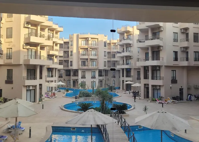 Aqua Palms Resort 2 Bed Flat C409