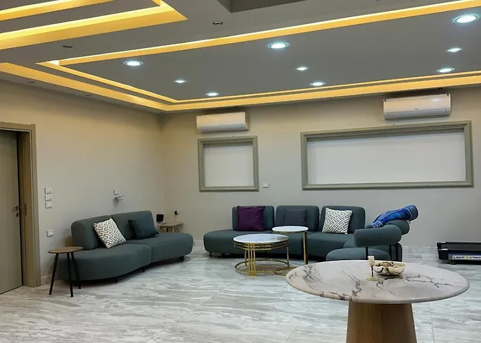 Luxury Villa With Private Pool, Magawish