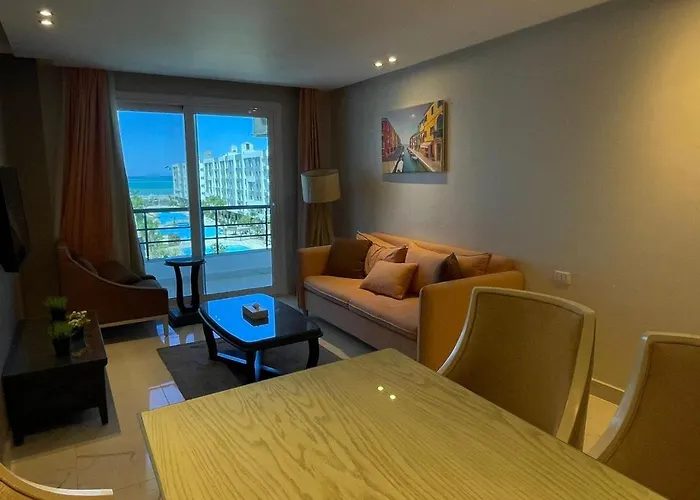 شاليه بمنتجع فنادير باي الغردقة Fnader Bay Hurghada Chalet