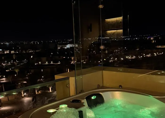 Luxury Mesca Chalet Jacuzzi By Faramawy - Soma Bay
