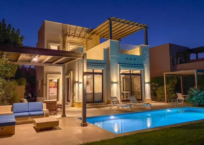Stylish 4Br Lux Pool Villa Near Marina, Nanny Room