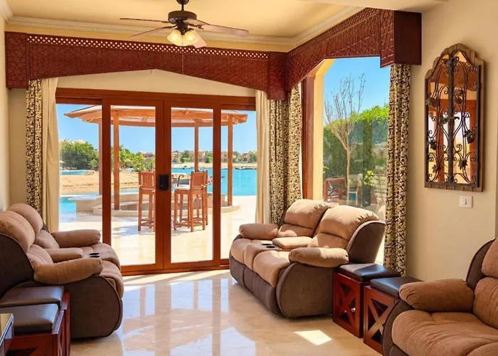 Heated Pool, Nanny Room! 4Br Spacious Sabina Villa