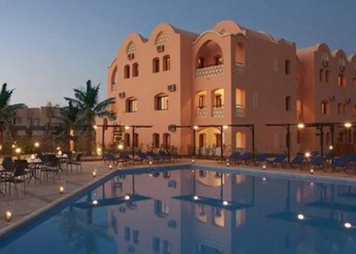 Sol Y Mar Shams Suites