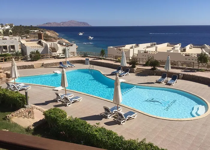 Sharks Bay Oasis Private Beach Apartment
