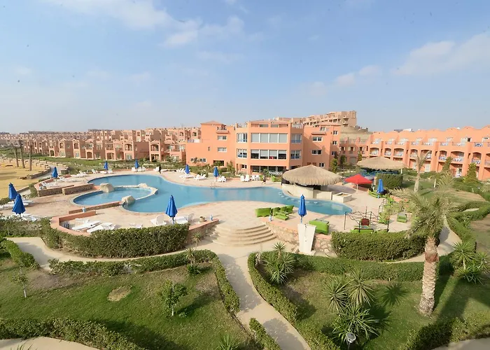 Savanna Empire Spa & Resort