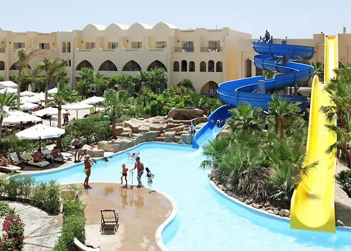 The Three Corners Palmyra Resort